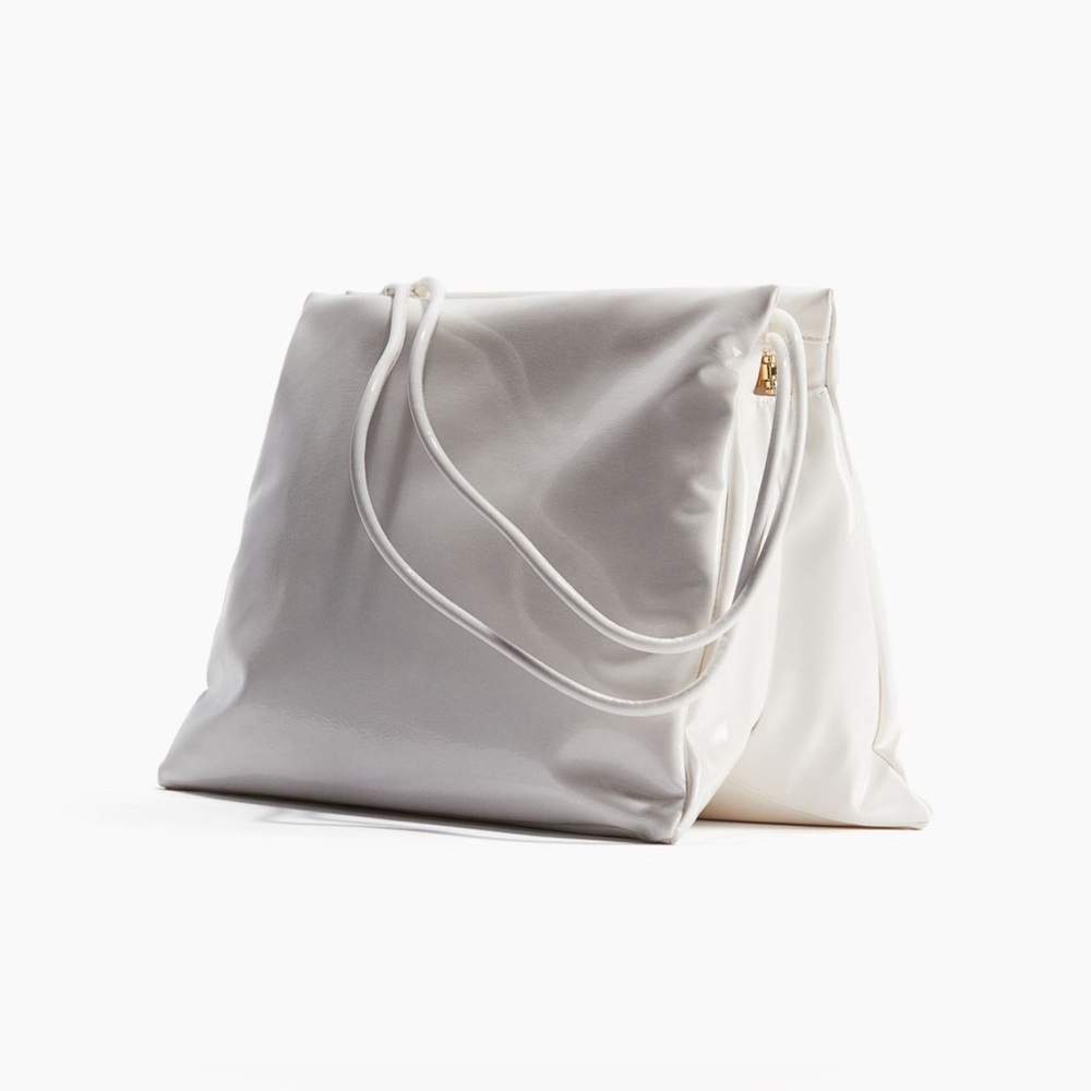 Padded crossbody bag
